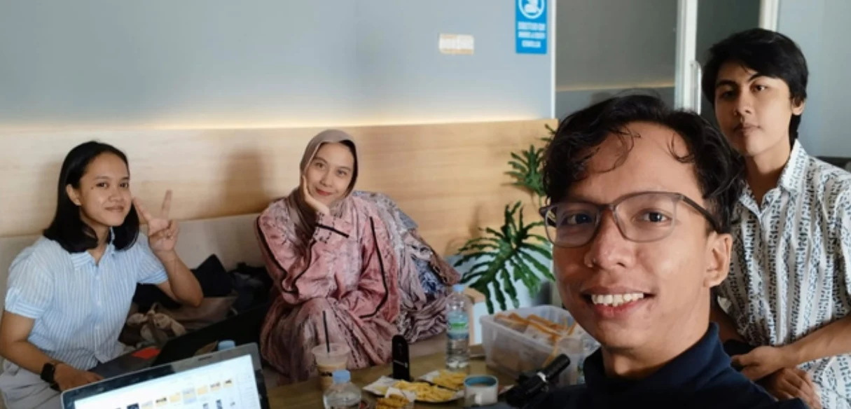 Kai meeting with the agency team